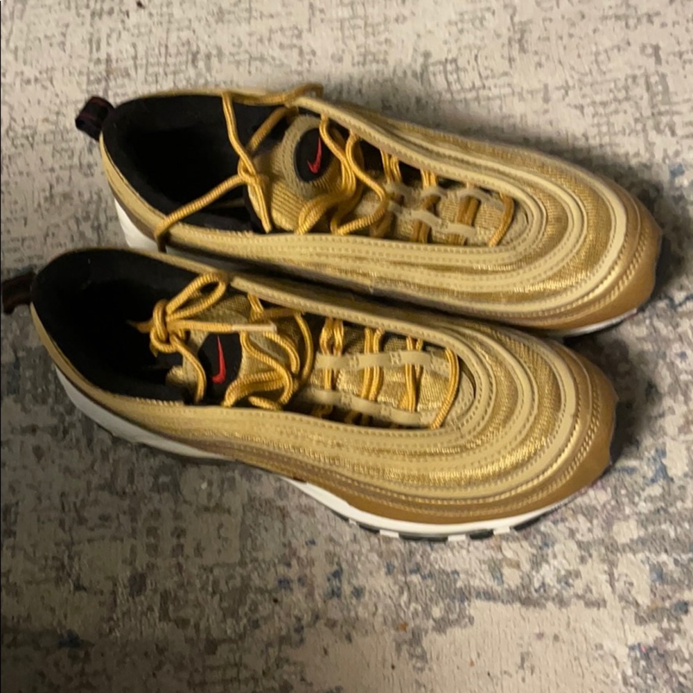 Gold airmax 97